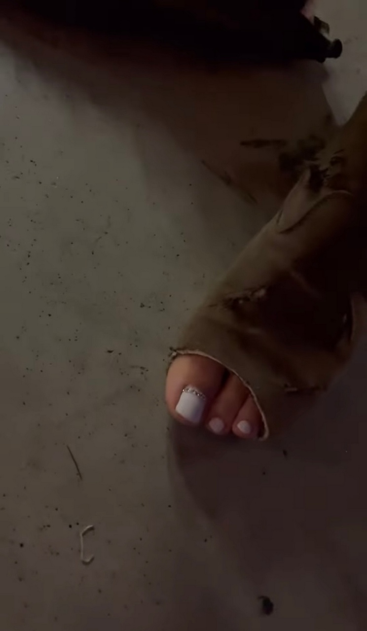 Klaudia Halejcio Feet